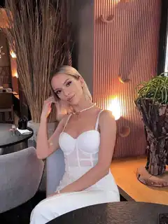 Asya escort in Paris